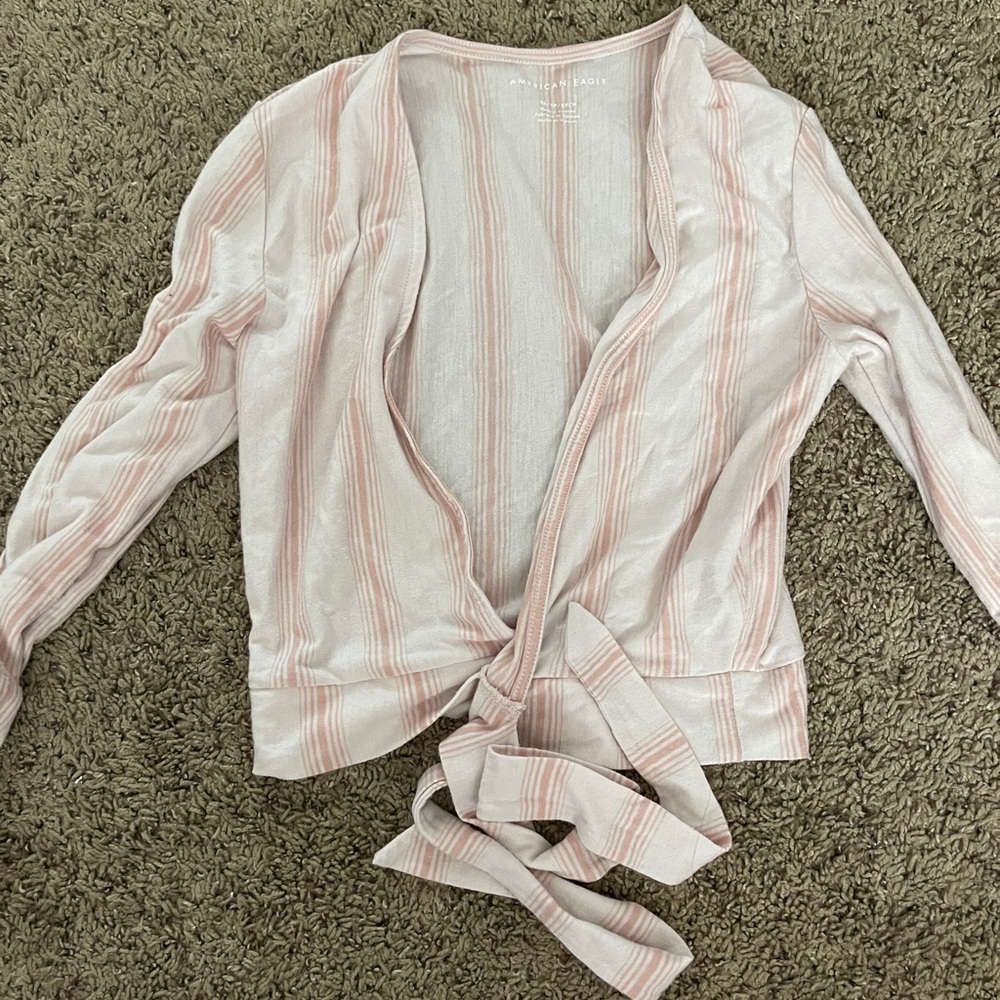 american eagle cross top